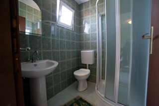 Гостевой дом Guest House Aldin Улцинь Номер Делюкс с кроватью размера «queen-size»-9