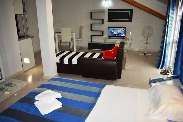 Гостевой дом Guest House Aldin Улцинь-17